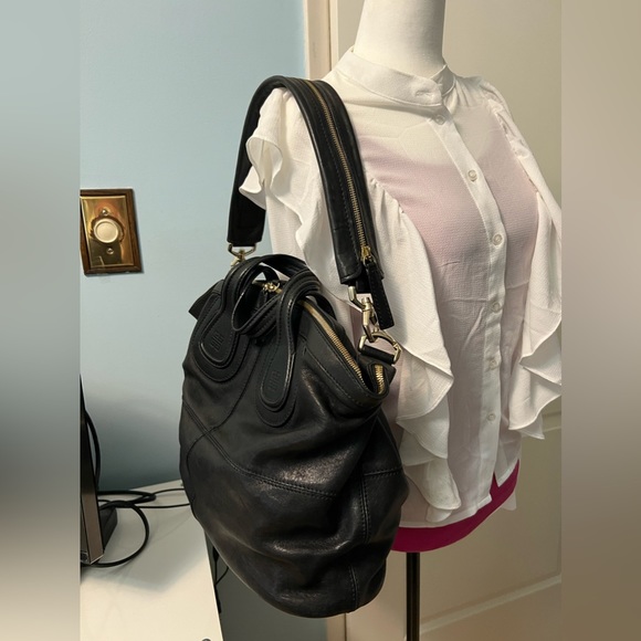 Authentic givenchy nightingale - Picture 2 of 5